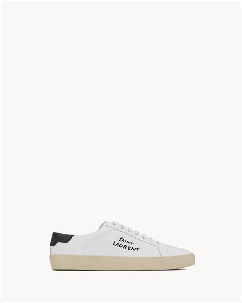 Court classic sl/06 embroidered sneakers in smooth leather.